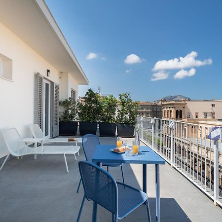Suite Al Centro Di Palermo Con Terrazza Privata エクステリア 写真