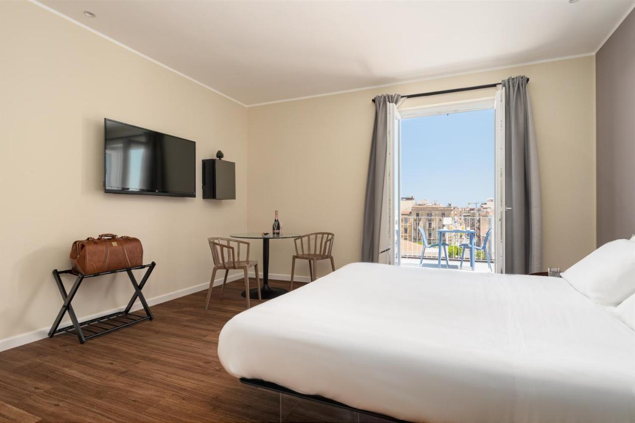 Suite Al Centro Di Palermo Con Terrazza Privata エクステリア 写真