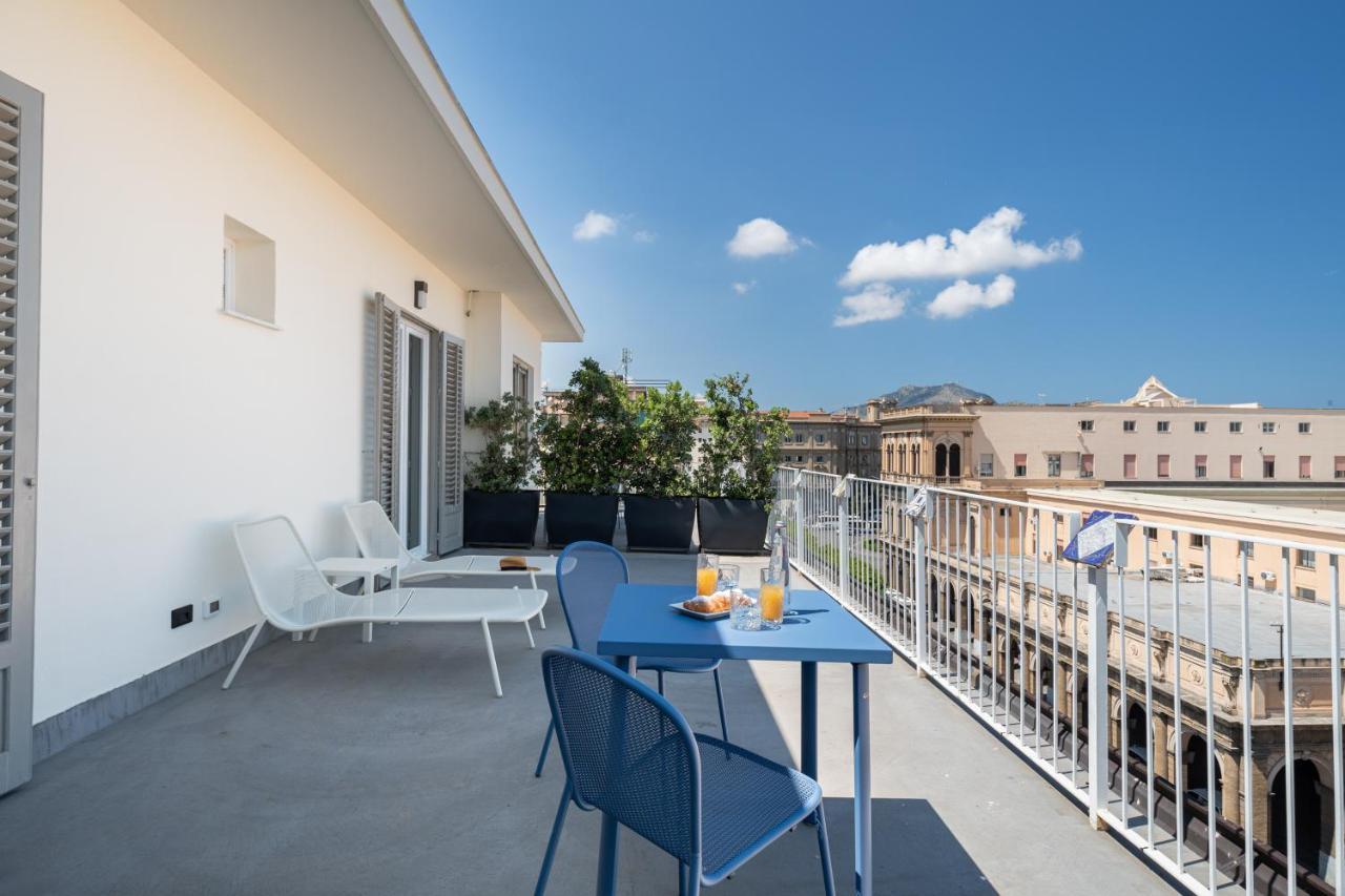 Suite Al Centro Di Palermo Con Terrazza Privata エクステリア 写真